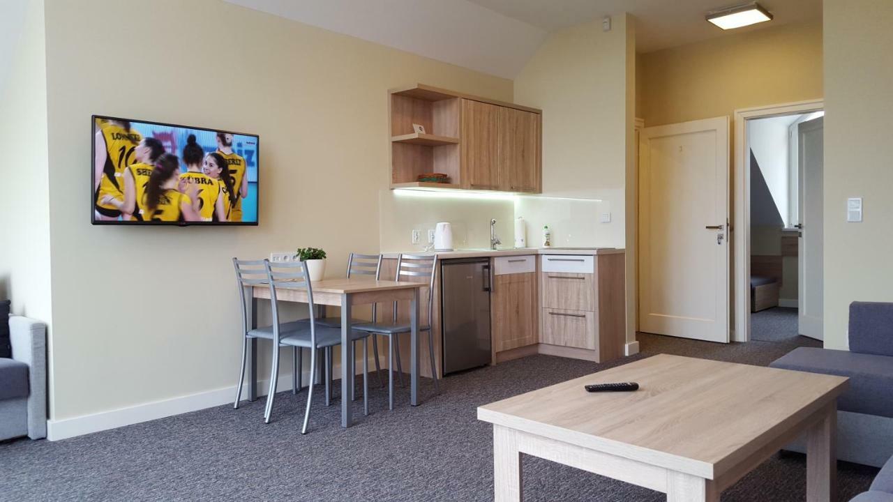 Aparthotel Euforiaport 피츠 외부 사진